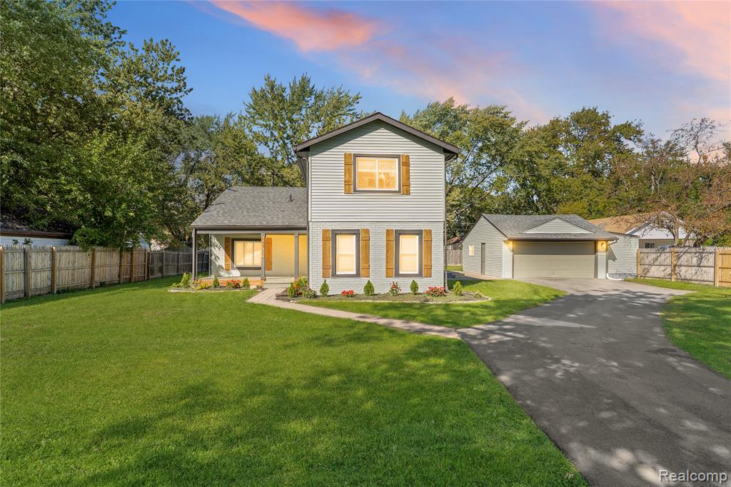 13725 Leonard Avenue, Warren, MI 48089