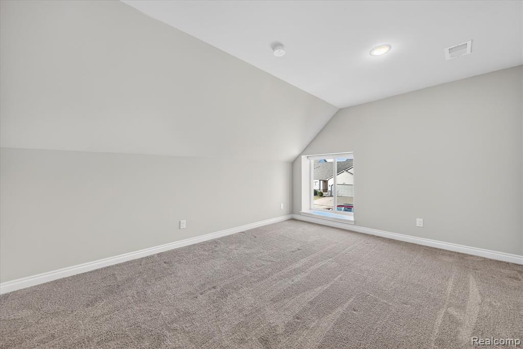 31005 Gregory Street, Grand Blanc, MI 48439 — Photo 23