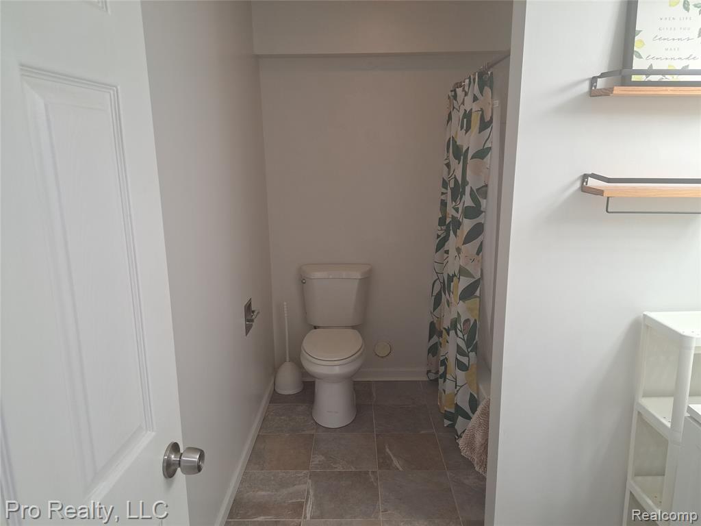 987 Jefferson Street, Ypsilanti, MI 48197 — Photo 17