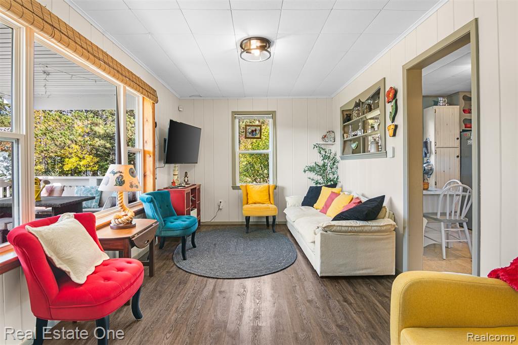 457 Lake Street, Frankfort, MI 49635 — Photo 12