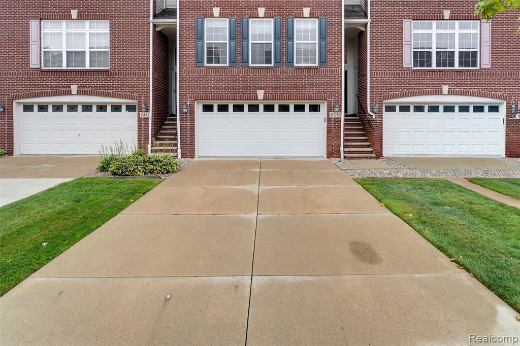 609 Cherry Orchard Road, Canton, MI 48188 — Photo 2