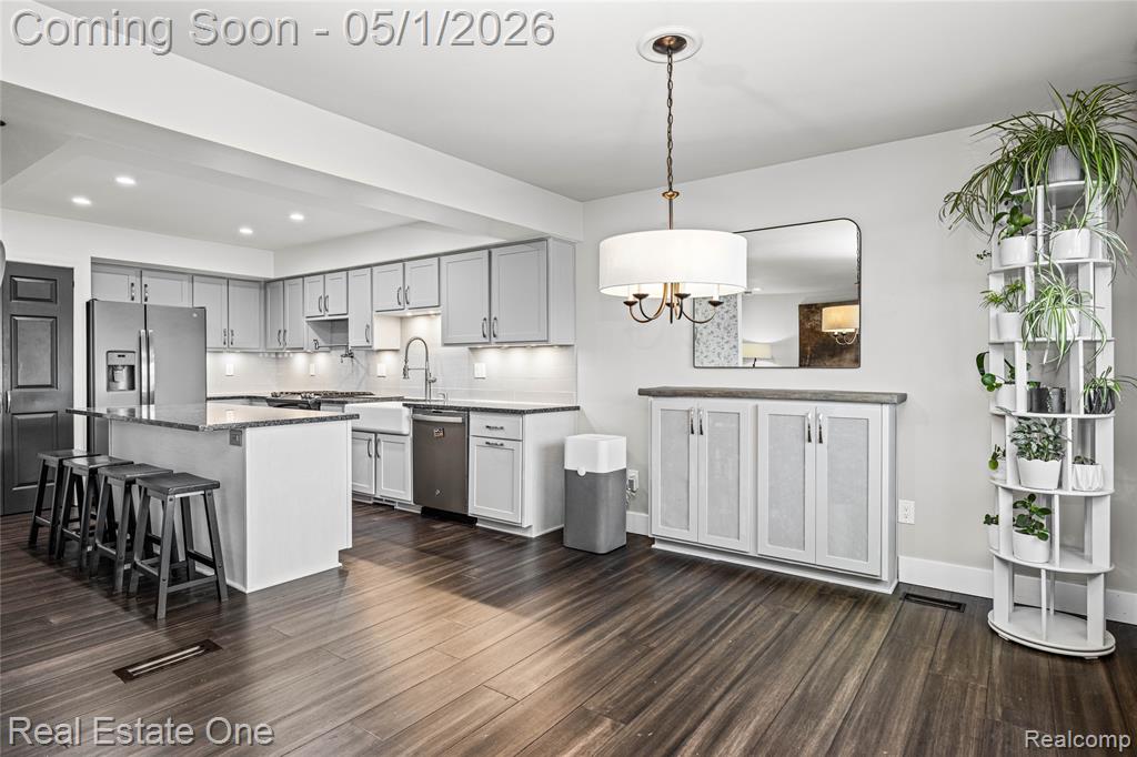 42374 Willow Tree Lane E, Clinton Twp, MI 48038 — Photo 16