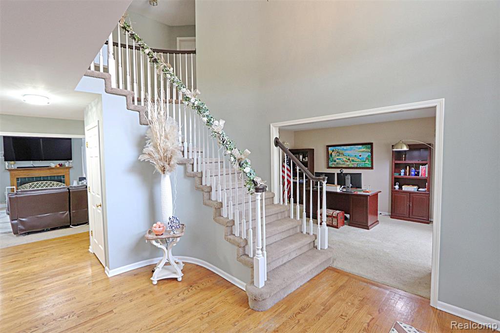 39405 Windsome Drive, Northville, MI 48167 — Photo 24