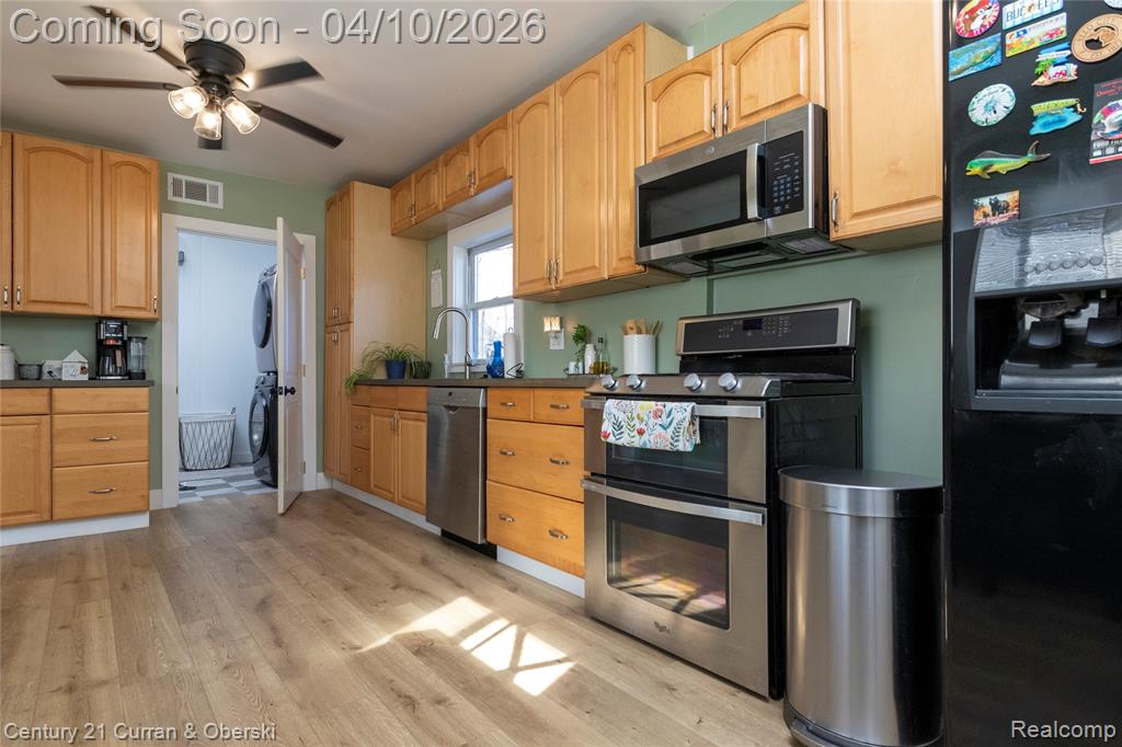 4145 Parker Street, Dearborn Heights, MI 48125 — Photo 11