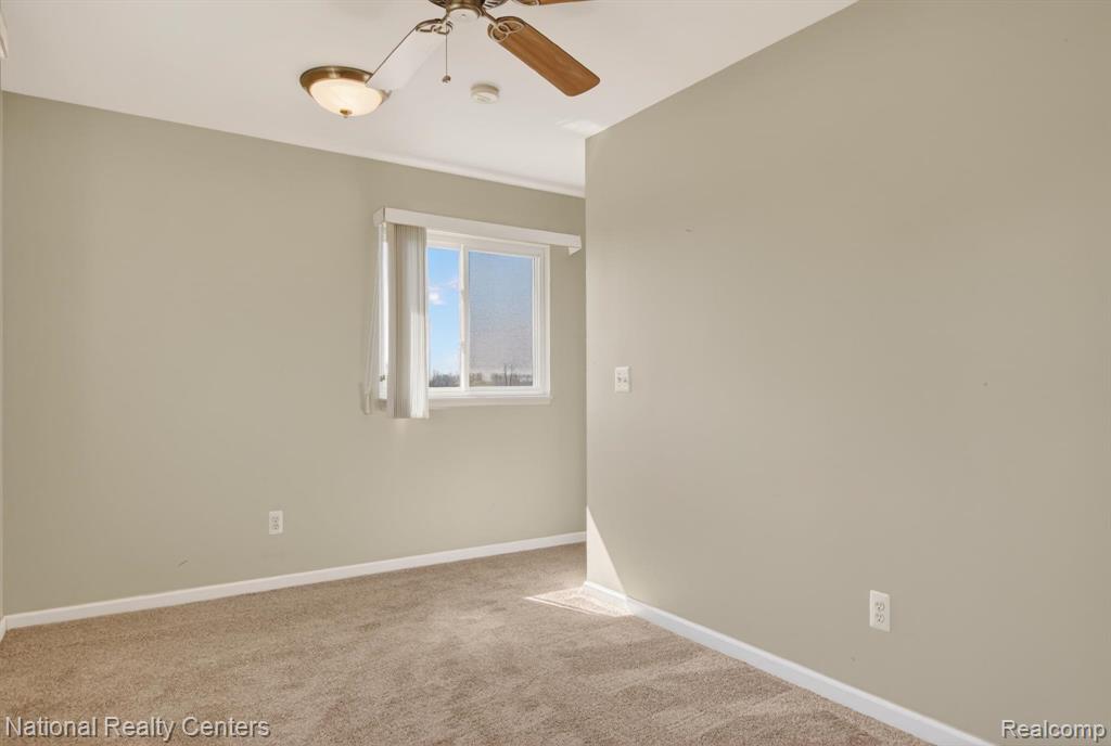 5810 Trombley Road, Newport, MI 48166 — Photo 27