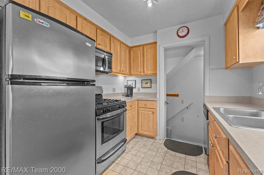 4845 Westland Street, Dearborn, MI 48126 — Photo 8