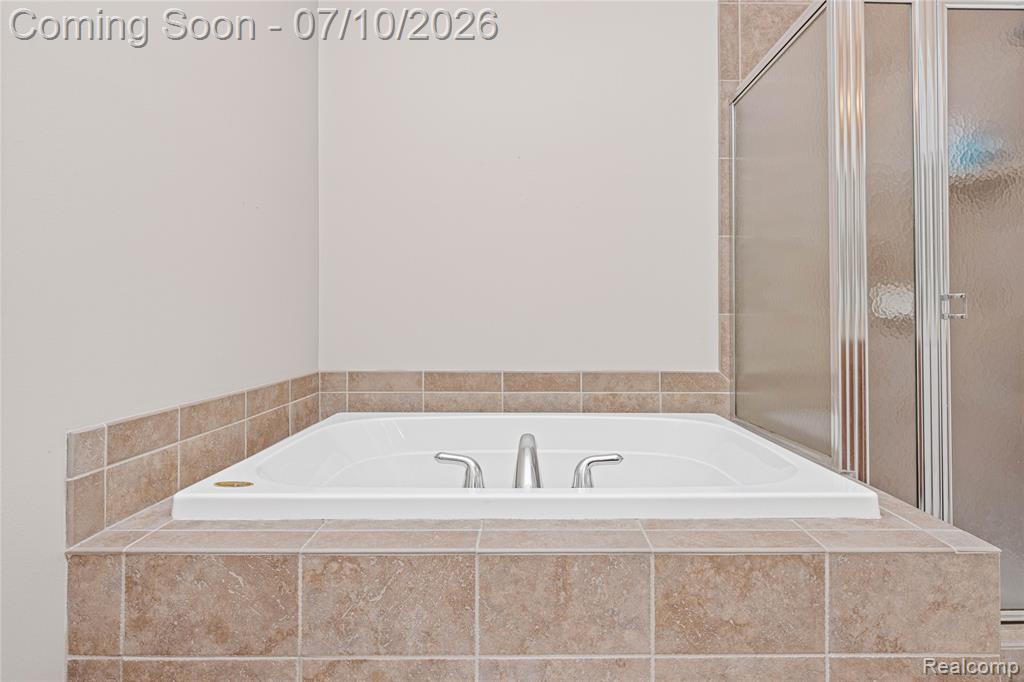 44493 Broadmoor Boulevard, Northville, MI 48168 — Photo 42