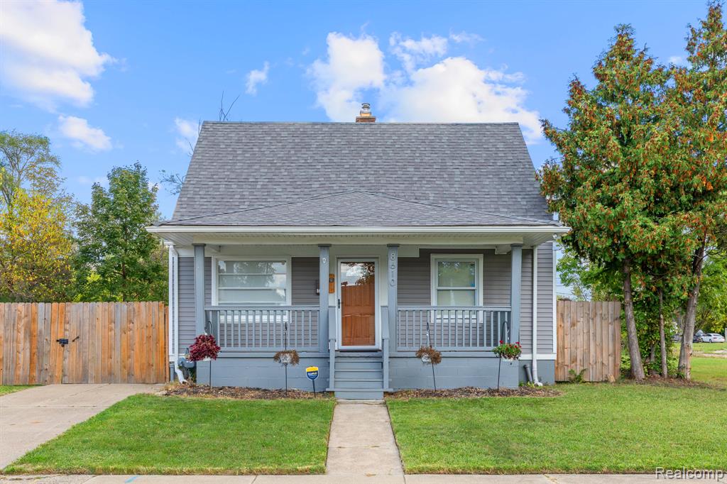 8610 Auburn Street, Detroit, MI 48228 — front exterior