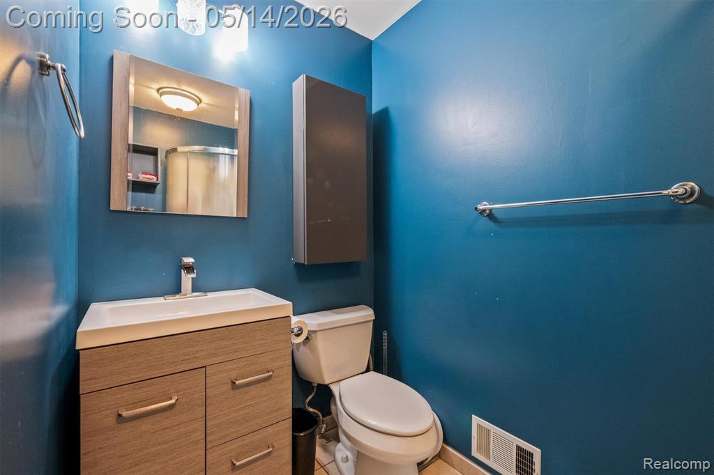 3469 Taylor Court, Auburn Hills, MI 48326 — Photo 20