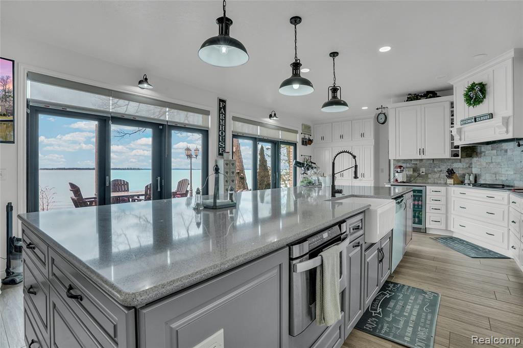 130 Whites Court, Houghton Lake, MI, 48629