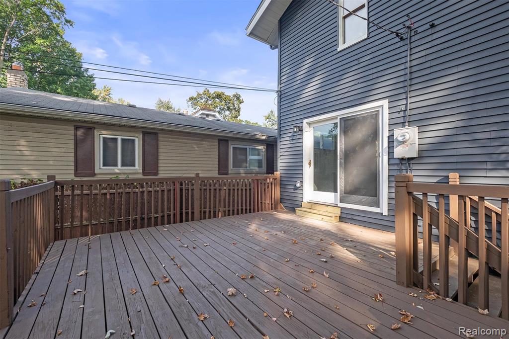 716 Hawthorn Avenue, Royal Oak, MI 48067 — Photo 25