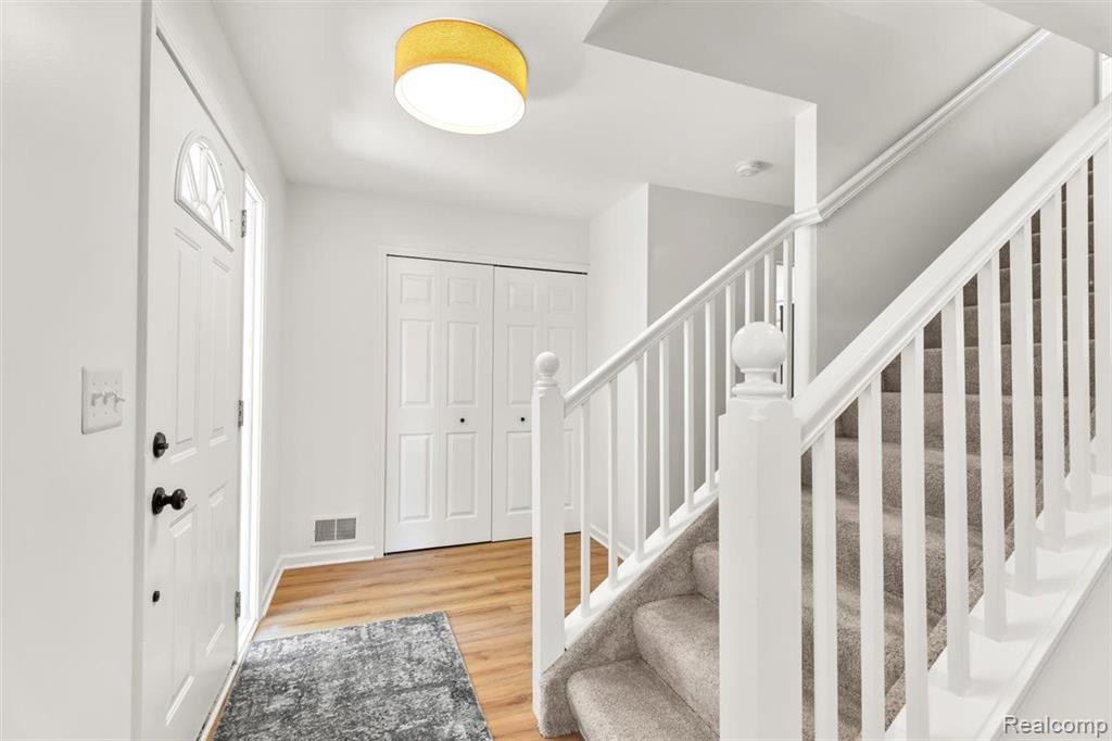 445 CHERRY HILLS, Oxford, MI 48371 — Photo 4