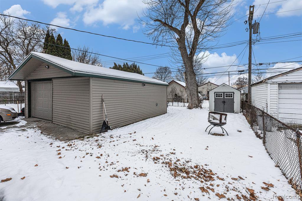 7866 Dudley Street, Taylor, MI 48180 — Photo 18