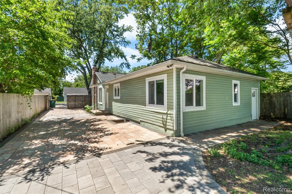 178 Lamay Avenue, Ypsilanti, MI 48198 — Photo 49