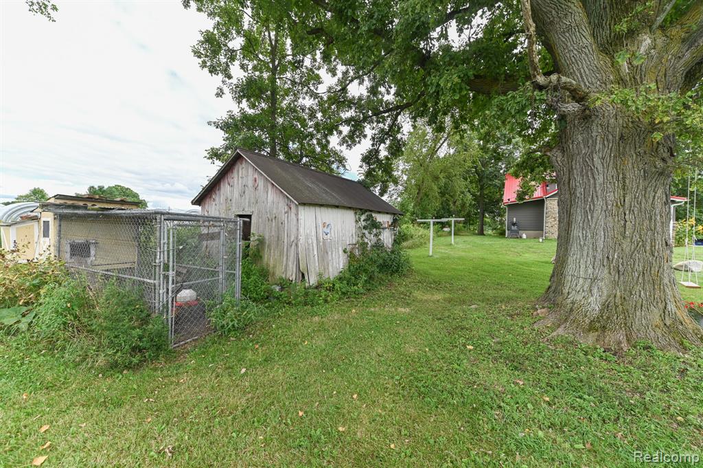 11219 Dodge Road, Otisville, MI 48463 — Photo 4