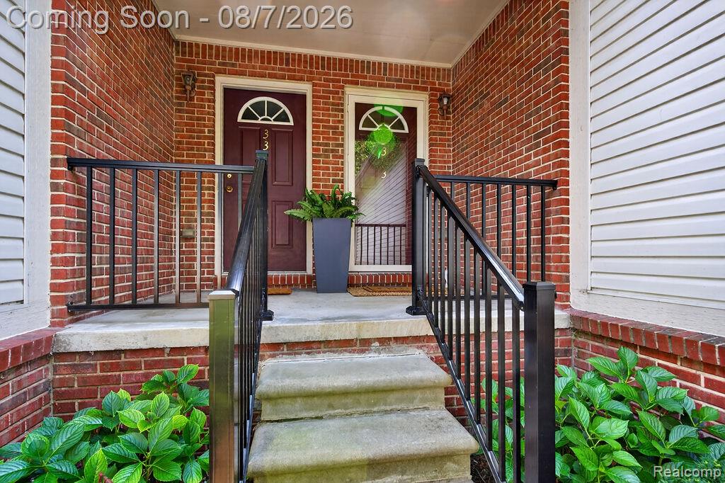 3383 Baldwin Woods Drive, Lake Orion, MI