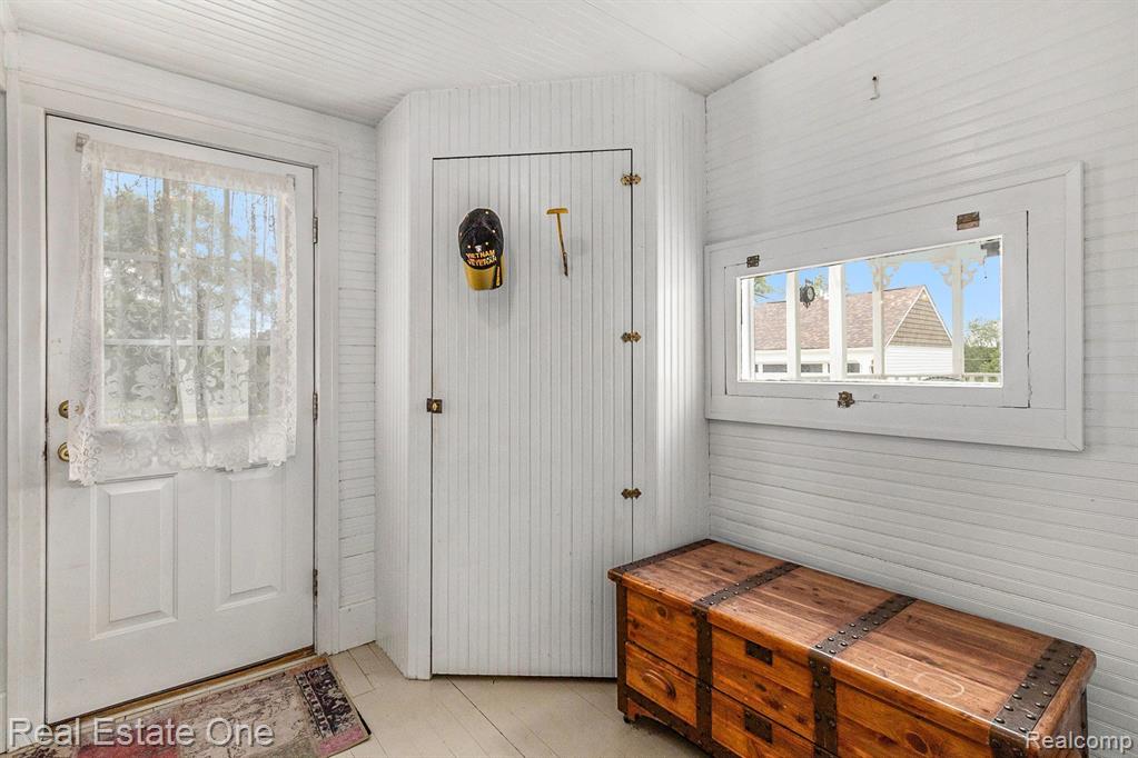 5940 WHITE LAKE Road, White Lake, MI 48383 — Photo 12