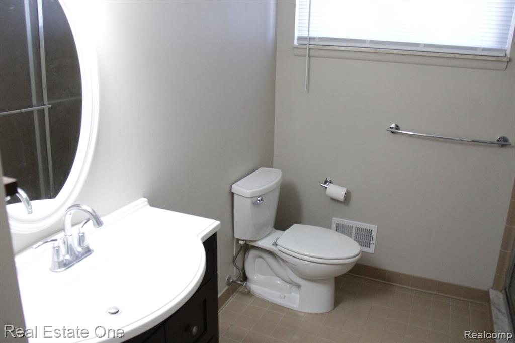6427 RICHARD Run, West Bloomfield, MI — Photo 27