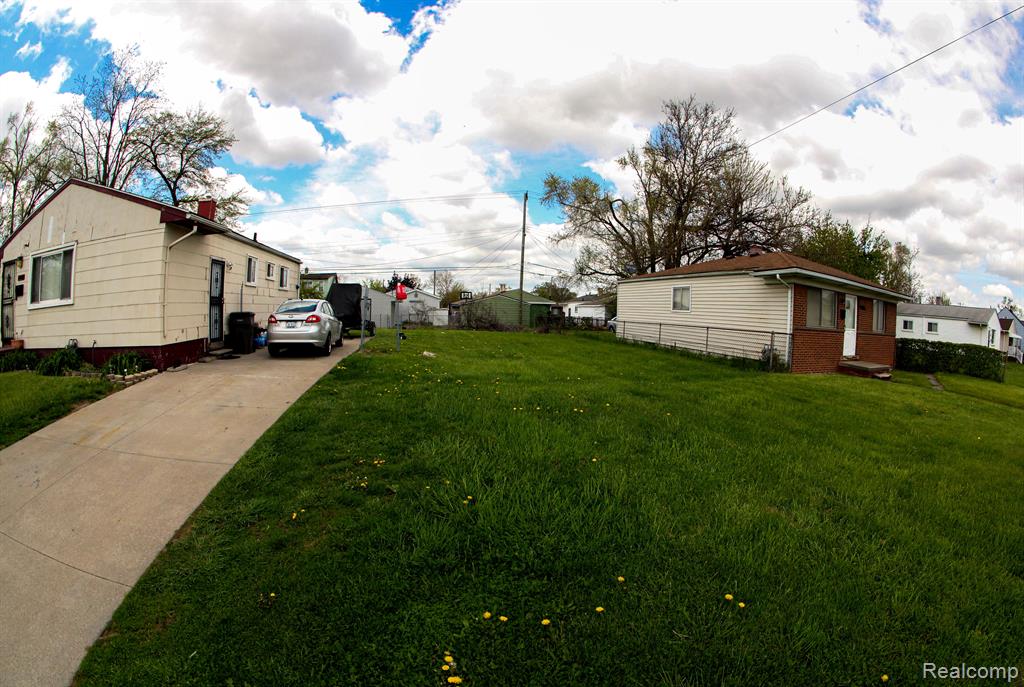 3982 9TH Street, Ecorse, MI 48229 — Photo 3