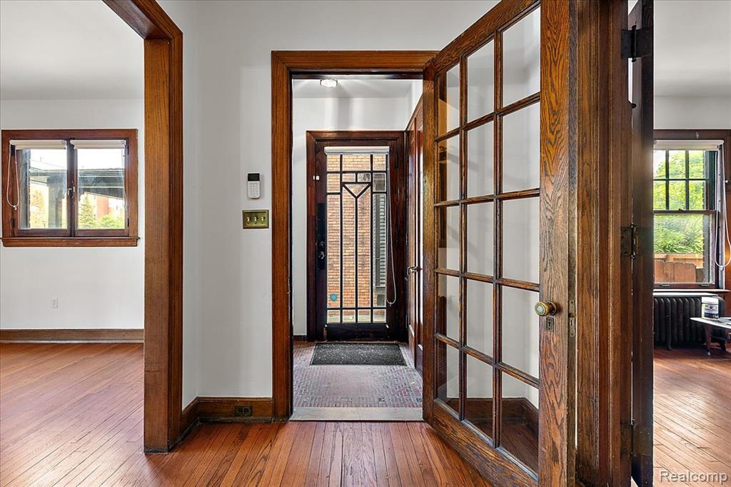7433 Poe Street, Detroit, MI 48206 — Photo 8