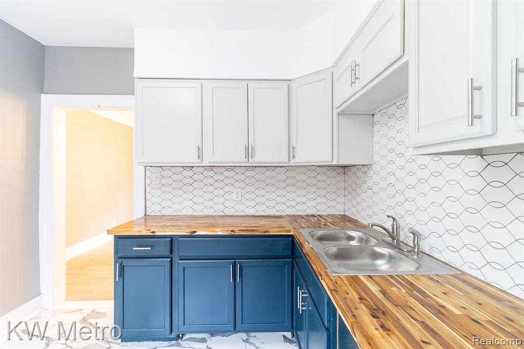 3037 Calvert Street, Detroit, MI 48206 — Photo 19