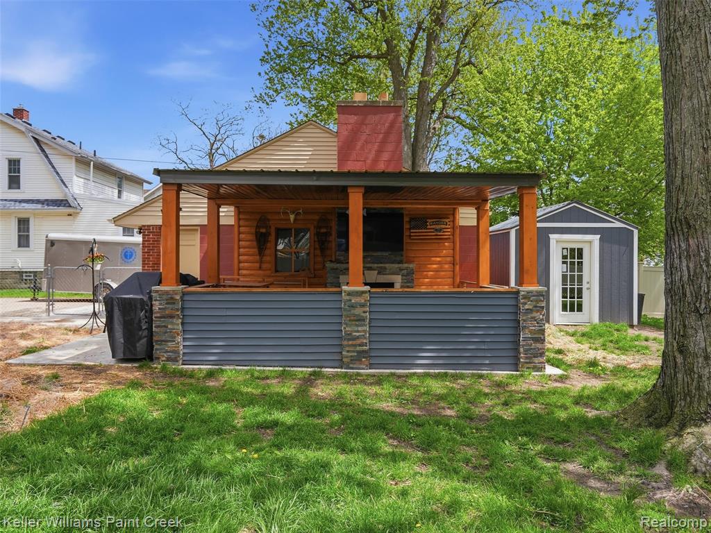 18048 Elizabeth Street, Roseville, MI 48066 — Photo 32