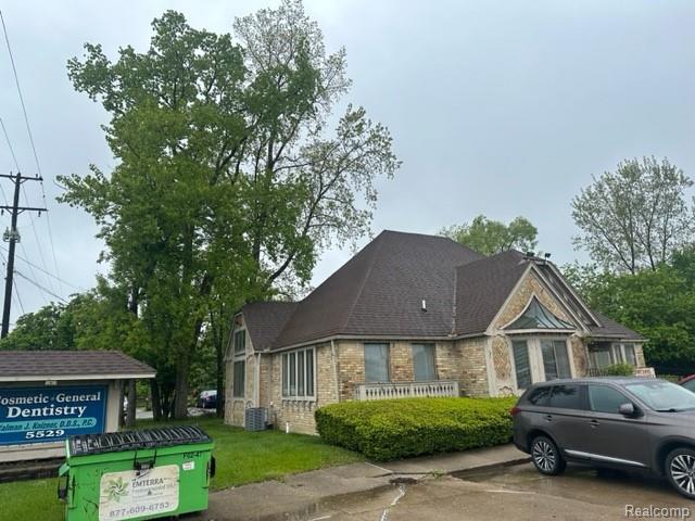 5529 Richfield Road, Flint, MI 48506 — Photo 2