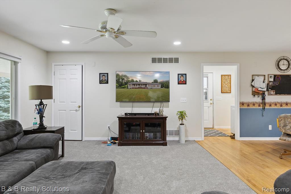 2264 Dodds Road, North Branch, MI 48461 — Photo 8