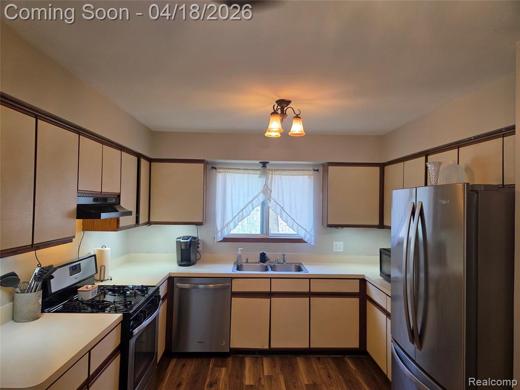 4129 W Allen Road, Howell, MI 48855 — Photo 8
