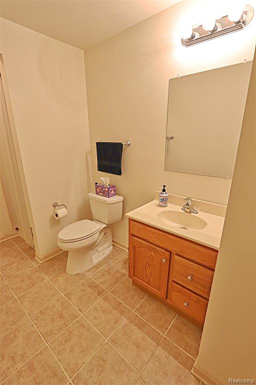 16418 Cypress Court, 54, Northville, MI 48168 — Photo 25