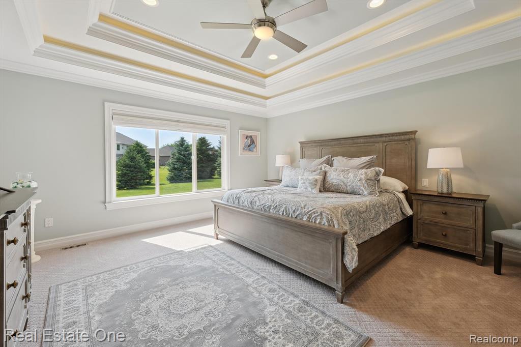 446 Delmar Court, Highland, MI — Photo 24