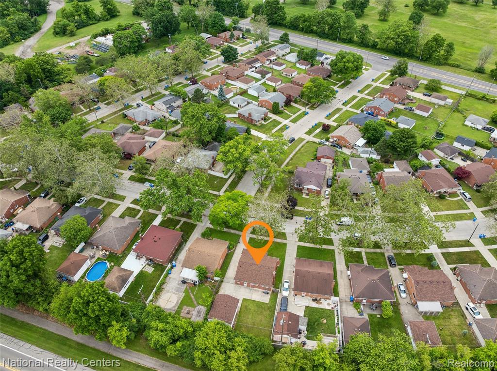 8108 Whitefield Street, Dearborn Heights, MI 48127 — Photo 25