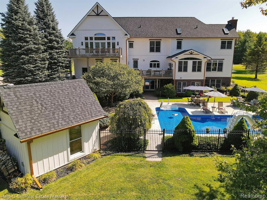 2152 HUNTERS Park W, St. Clair, MI 48079 — Photo 14