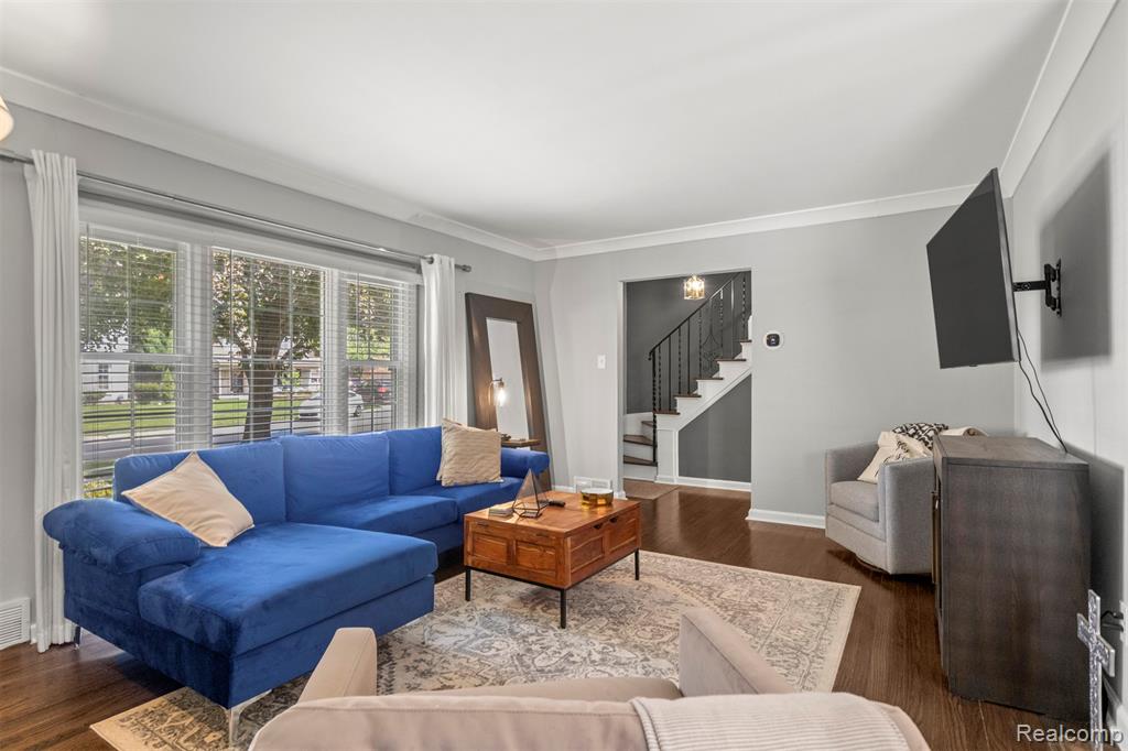 6 Berwick Lane, Dearborn, MI 48120 — Photo 9