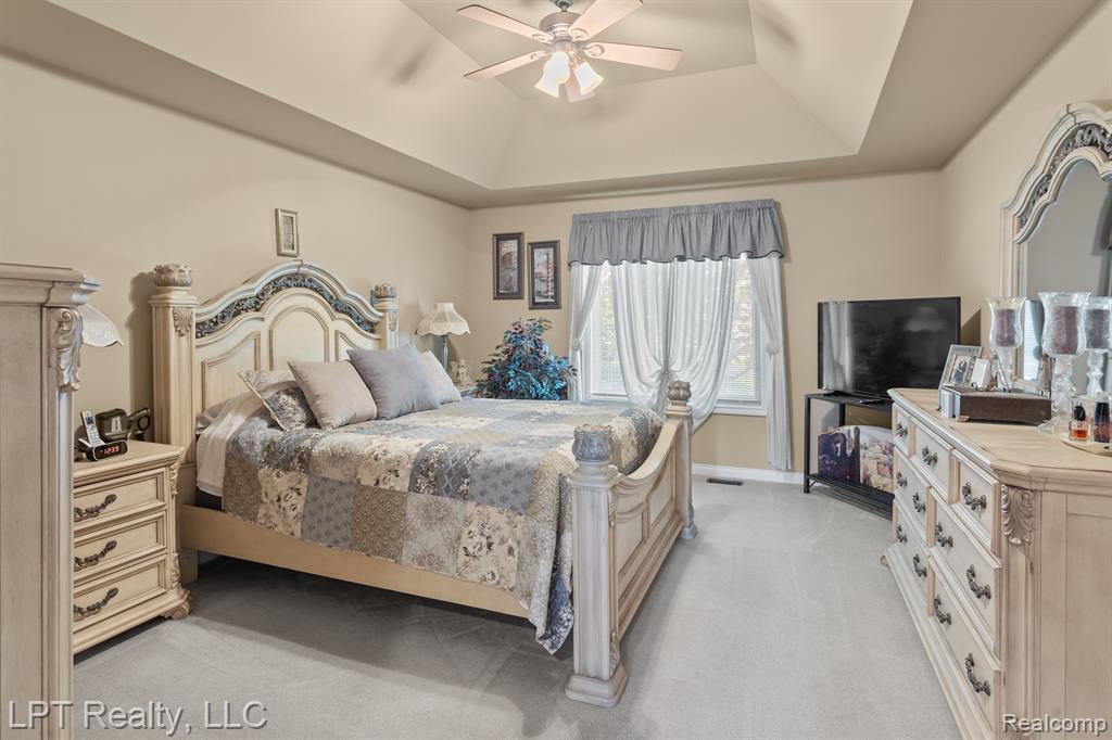53345 WILLIAMS Way, Shelby Twp, MI 48316 — Photo 9