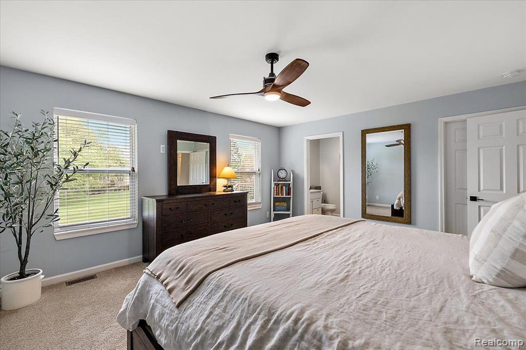 7611 Peninsula, Waterford, MI 48327 — Photo 20