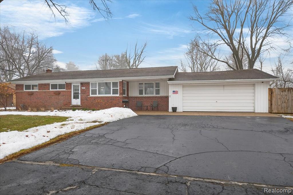 6521 Northview Drive, Clarkston, MI — Photo 2