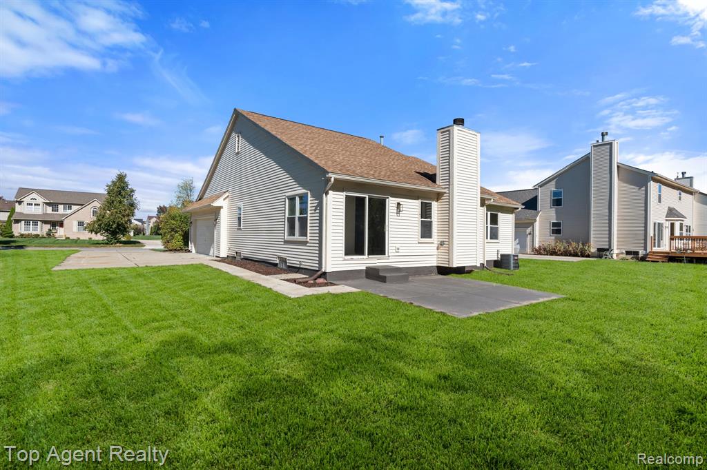 42773 Maude Court, Van Buren, MI 48111 — Photo 30