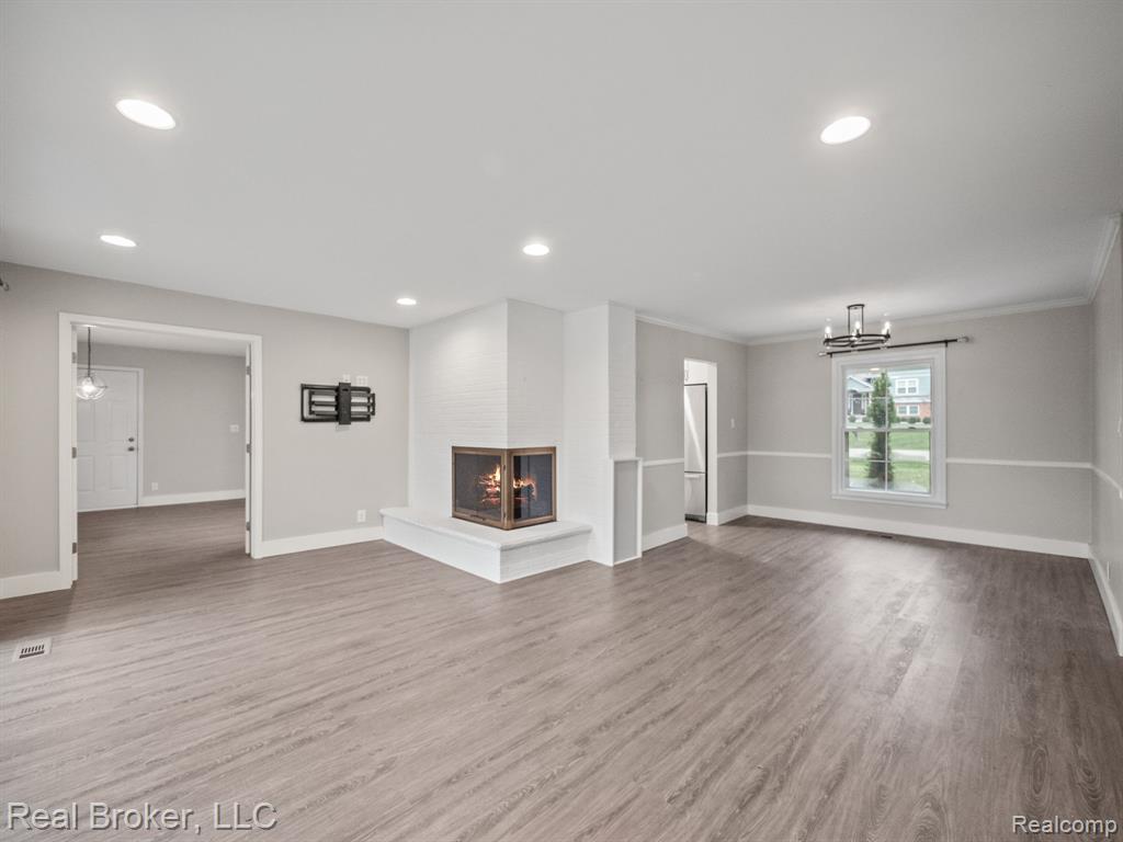 1909 Marie Circle, Bloomfield Hills, MI 48302 — Photo 5