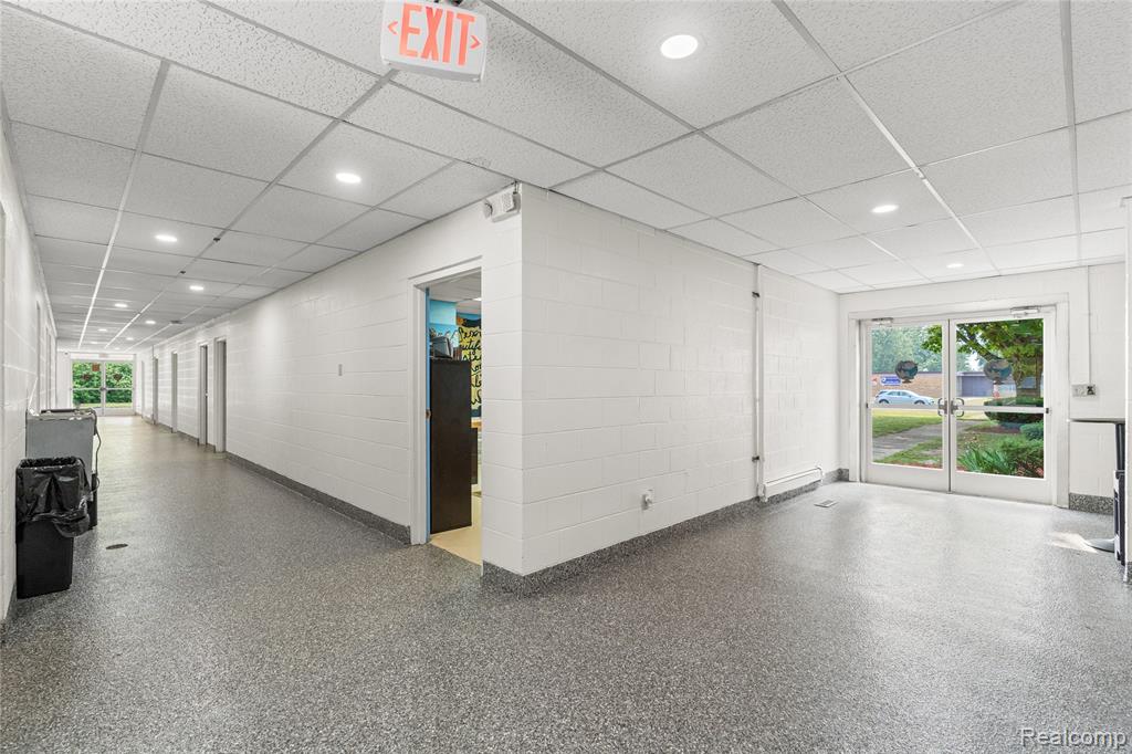 6202 Dupont Street, Flint, MI 48505 — Photo 12