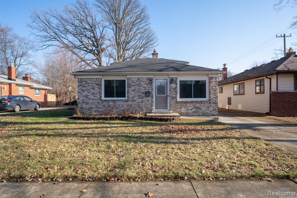4205 Harding Street, Dearborn Heights, MI 48125 — Photo 2
