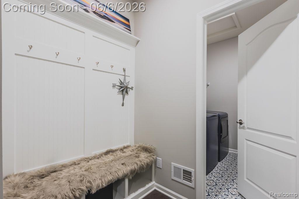 42504 ARBOR Drive, Clinton Twp, MI 48038 — Photo 20