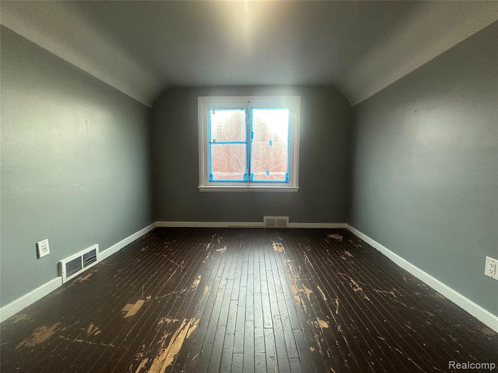 11566 Sanford Street, Detroit, MI 48205 — Photo 3