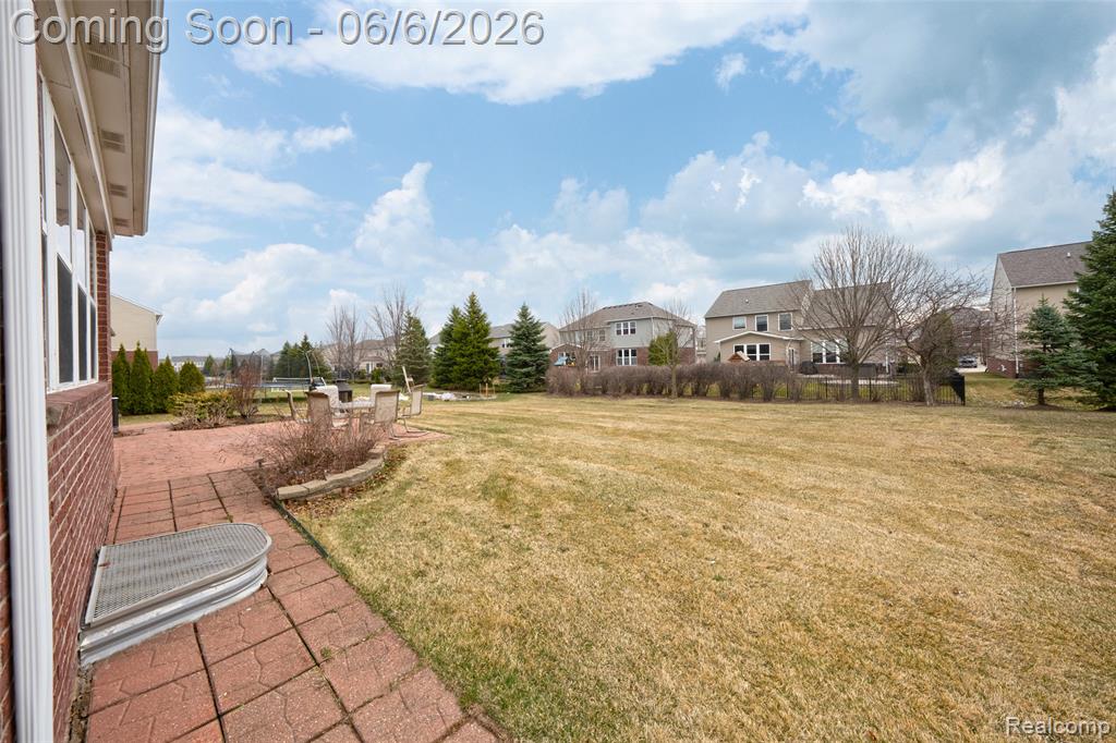 49184 Gracechurch Road, Macomb, MI 48044 — Photo 44