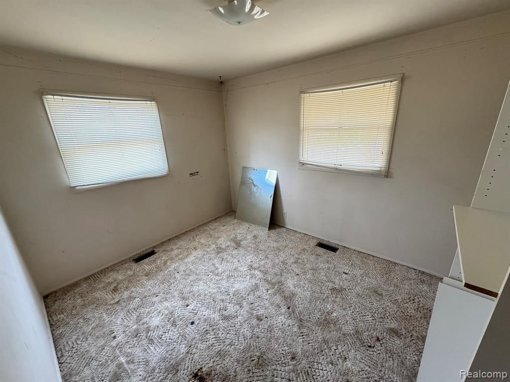 47166 Roland Street, Shelby Twp, MI 48317 — Photo 13