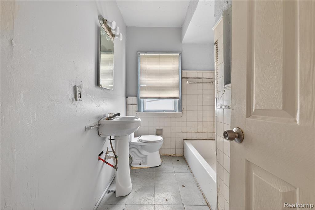 14052 Northlawn Street, Detroit, MI 48238 — Photo 20