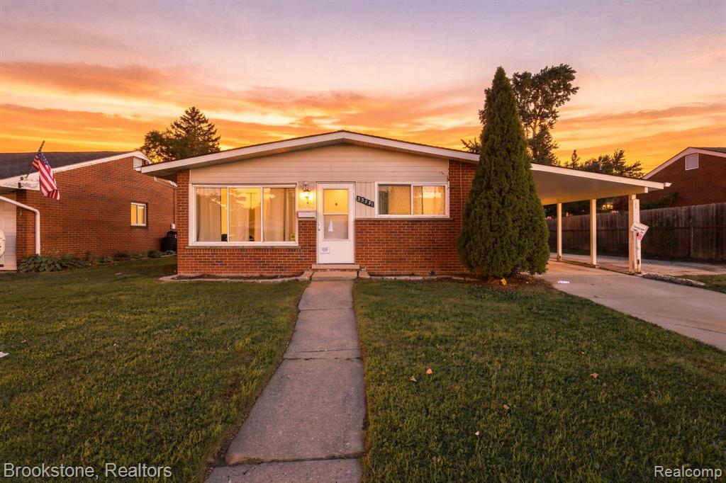 35531 N Little Mack Avenue, Clinton Twp, MI 48035