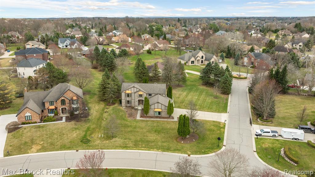 4070 GREENBRIAR Court, Rochester, MI 48306 — Photo 3