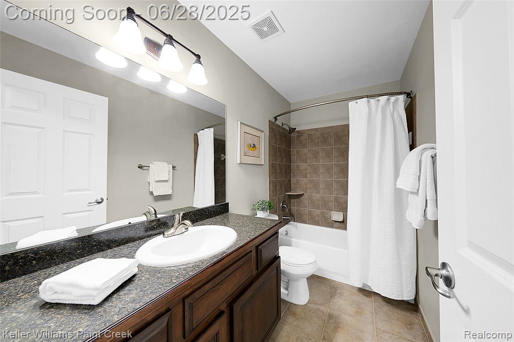 6014 Windemere Lane, Shelby Twp, MI 48316 — Photo 22