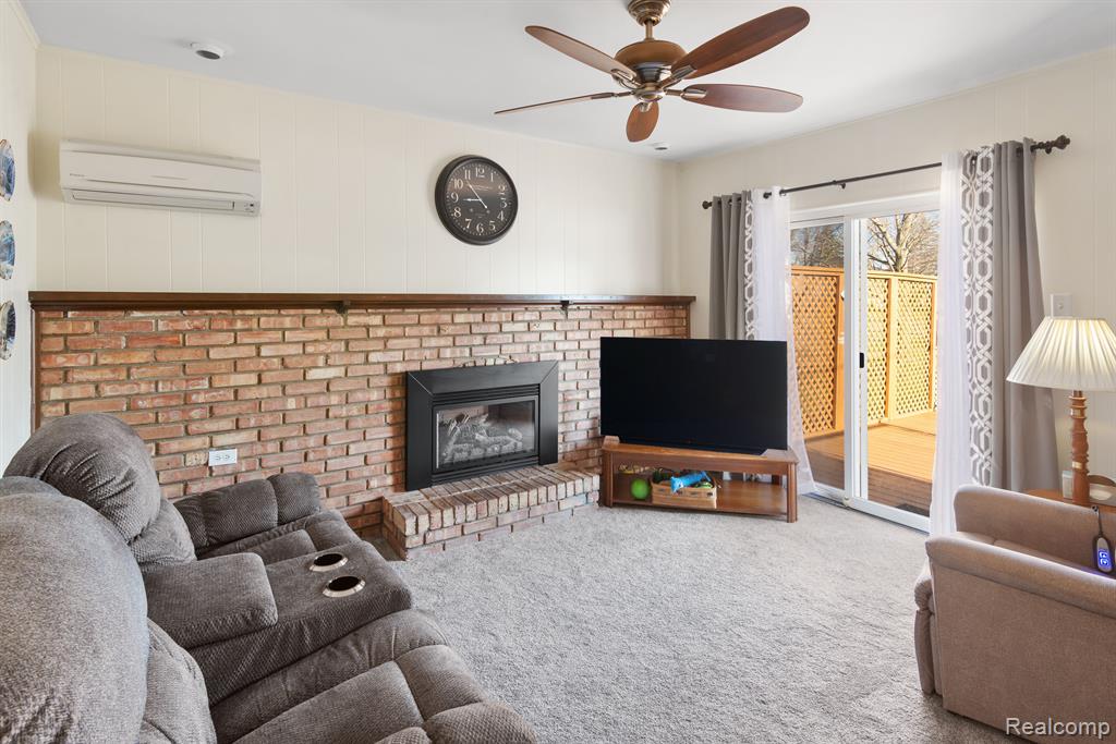 76 W BRAMAN Avenue, Milan, MI 48160 — Photo 5